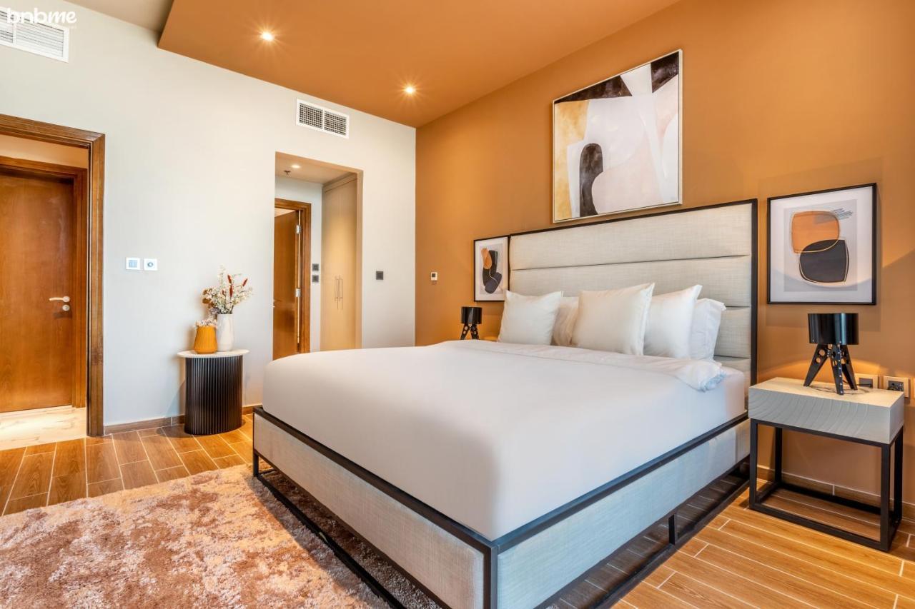 Bnbmehomes - Luxury 2B Apt - Al Habtoor - Amna Tower - 5044 دبي المظهر الخارجي الصورة